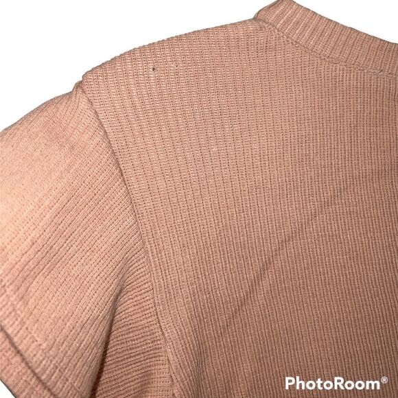 🚨 Anthropologie Deletta January Rose Flutter Sleeve Ribbed Top - Picture 12 of 12